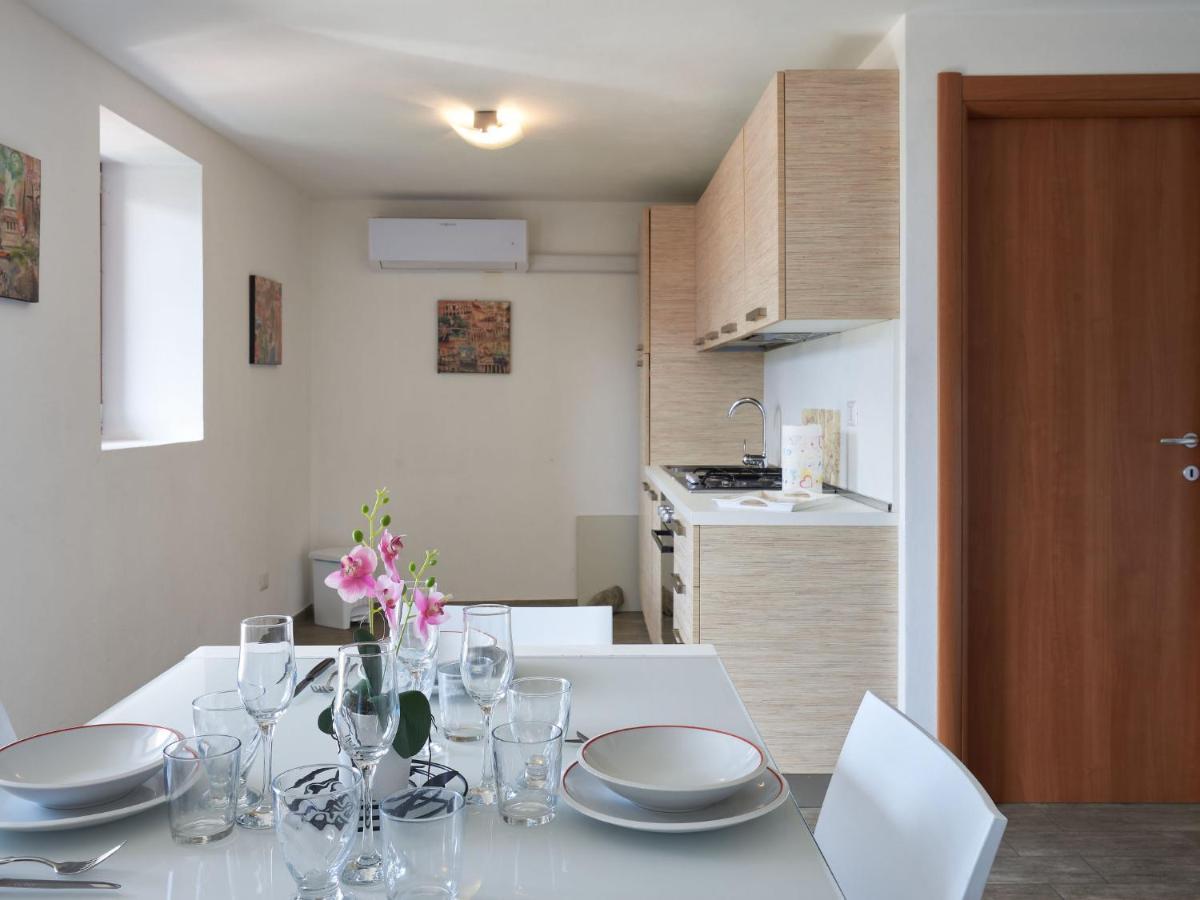 Apartment Rustico Maria - Dma390 By Interhome Vercana Exteriér fotografie